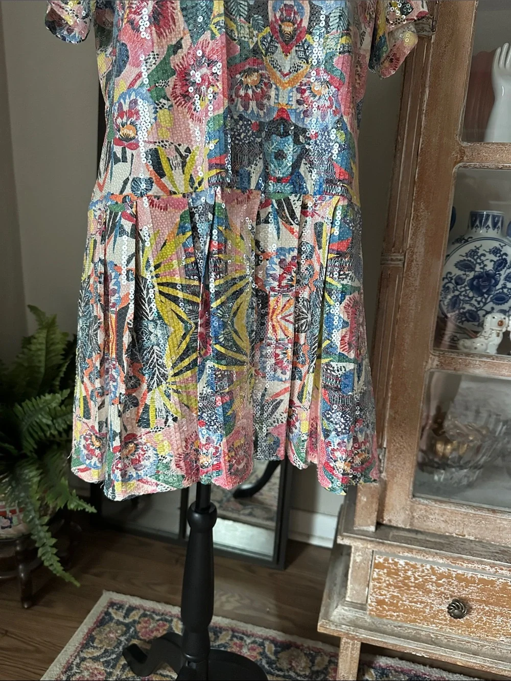 QUEEN OF SPARKLES // Floral Sequin Tee Dress - Picture 3 of 6